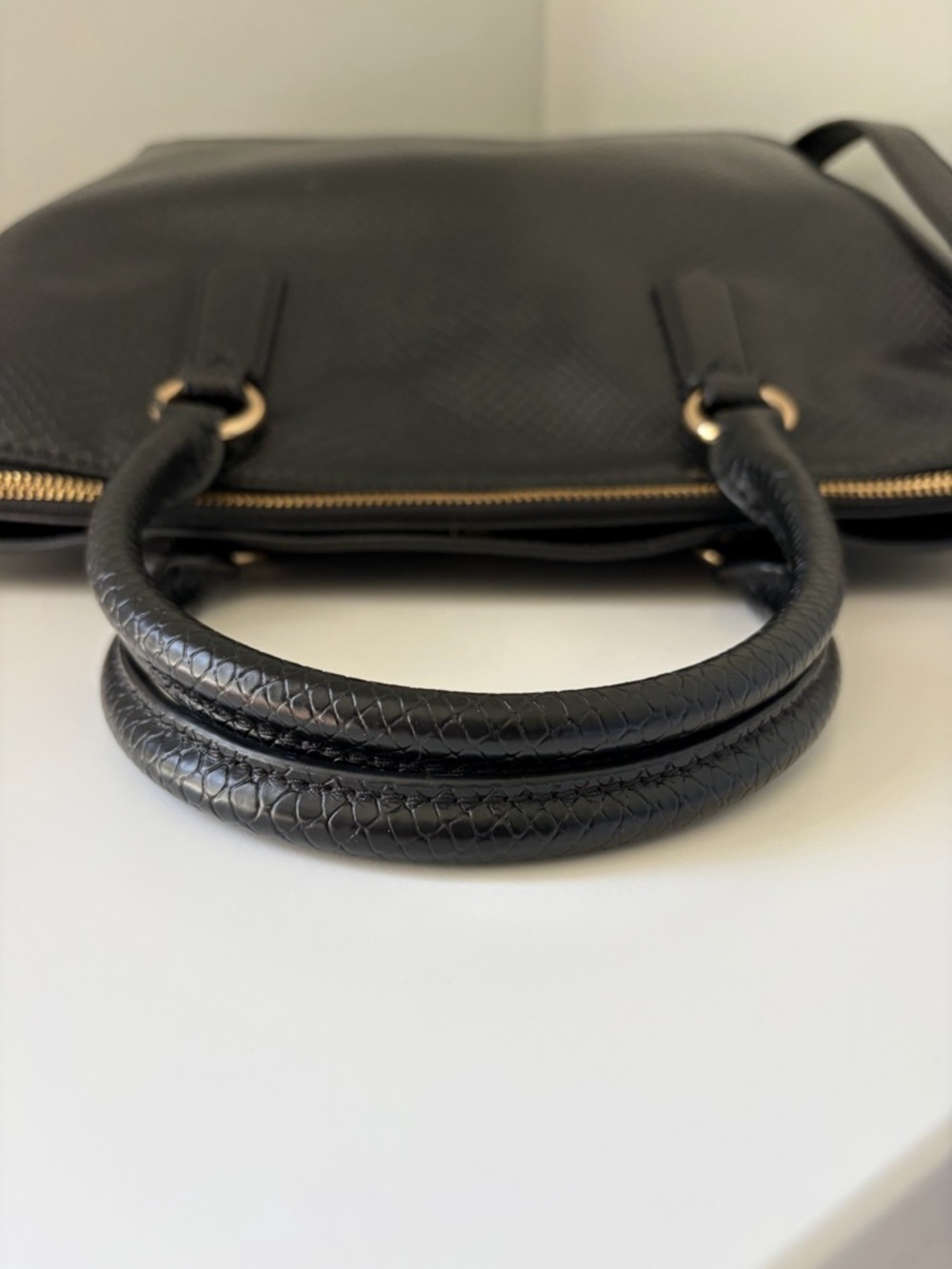 Michael Kors Large Elson Satchel - Picture 14 of 15